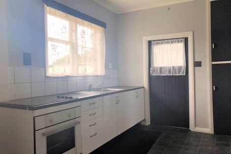 Photo of property in 11a Kowhai Street, Castlecliff, Whanganui, 4501