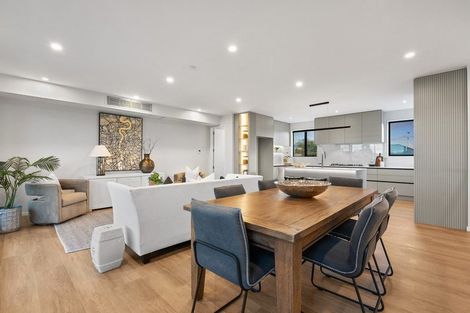 Photo of property in 13b Dominion Street, Takapuna, Auckland, 0622