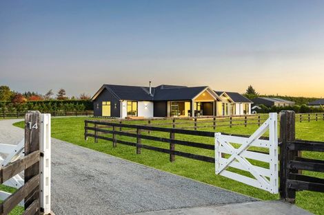 Photo of property in 14 Beal Place, Swannanoa, Kaiapoi, 7692