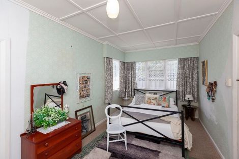 Photo of property in 2 Manly Street, Paraparaumu Beach, Paraparaumu, 5032