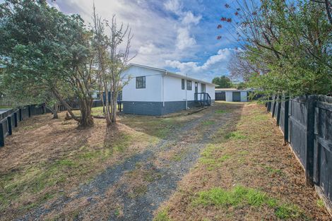Photo of property in 47 Heathdale Crescent, Papakura, 2110