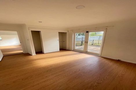 Photo of property in 16 Savoy Road, Glen Eden, Auckland, 0602