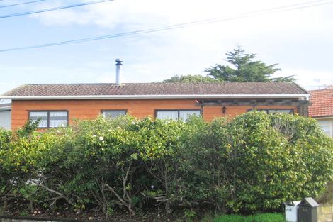 Photo of property in 1/111 Lincoln Park Avenue, Massey, Auckland, 0614