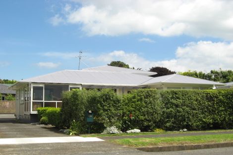 Photo of property in 136 Kitchener Road, Pukekohe, 2120