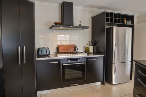 Photo of property in 6 Redwood Close, Havelock North, 4130