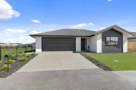 Photo of property in 30 Selfe Crescent, Burwood, Christchurch, 8083