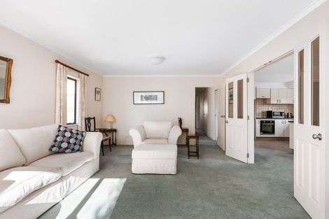 Photo of property in 18 Oteki Park Drive, Welcome Bay, Tauranga, 3112