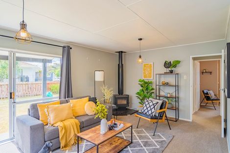 Photo of property in 95a Arawhata Road, Paraparaumu, 5032