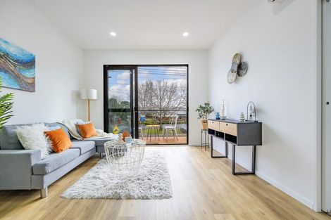 Photo of property in 57b Rathgar Road, Henderson, Auckland, 0610