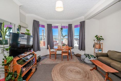 Photo of property in 5 Elm Row, Dunedin Central, Dunedin, 9016