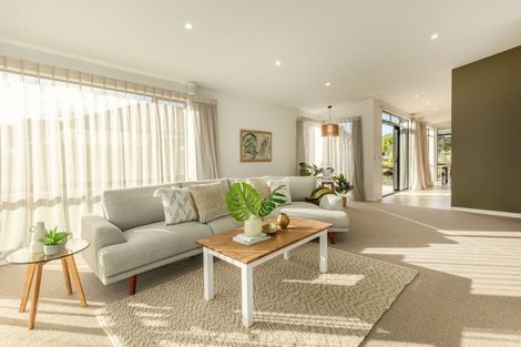 Photo of property in 15 Kaiwaru Place, Waikanae, 5036