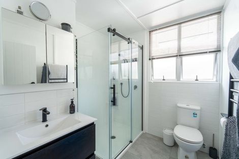 Photo of property in 36 Moffat Road, Red Beach, 0932