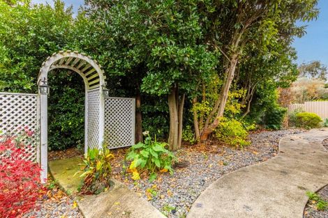 Photo of property in 13a Cambridge Terrace, Taradale, Napier, 4112