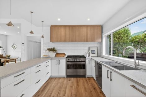 Photo of property in 209 Westminster Street, Mairehau, Christchurch, 8013