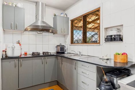 Photo of property in 49 Hoteo Avenue, Papatoetoe, Auckland, 2025