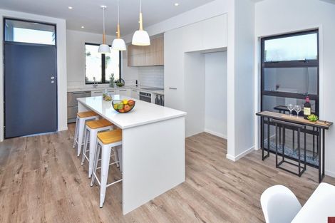 Photo of property in 22 Tapuwae Way, Mangere Bridge, Auckland, 2022
