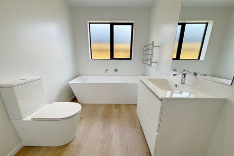 Photo of property in 17 John Gibb Street, Belfast, 8051