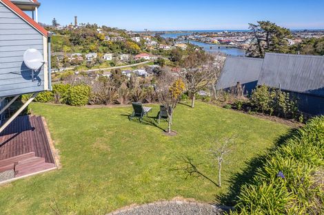 Photo of property in 22 Shakespeare Road, Bastia Hill, Whanganui, 4500