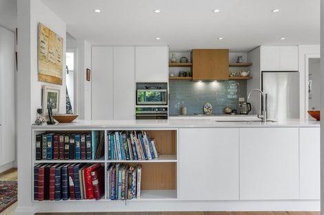 Photo of property in 2 Heberden Avenue, Sumner, Christchurch, 8081