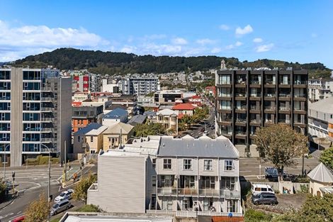 Photo of property in 33 Karo Drive, Te Aro, Wellington, 6011