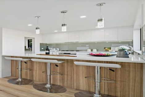 Photo of property in 11 Tawapou Close, Massey, 0614