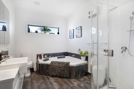 Photo of property in 40 Colville Street, Masterton, 5810