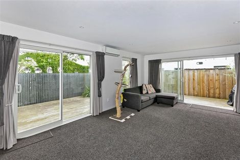 Photo of property in 22 Dickens Street, Addington, Christchurch, 8024