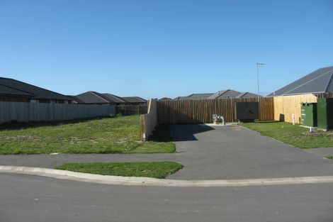 Photo of property in 56 Overbury Crescent, Rolleston, 7614