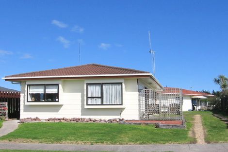 Photo of property in 38 Thomas Place, Foxton Beach, Foxton, 4815