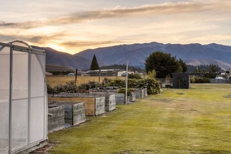 Photo of property in 271 Glen Lyon Road, Twizel, 7901