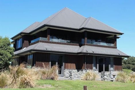 Photo of property in 240 Coleridge Road, Windwhistle, Hororata, 7572