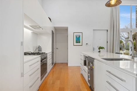 Photo of property in 8 Koromiko Street, Saint Martins, Christchurch, 8022