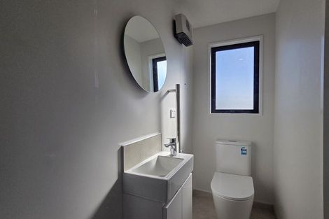 Photo of property in 4/13 Shearer Avenue, Papanui, Christchurch, 8052