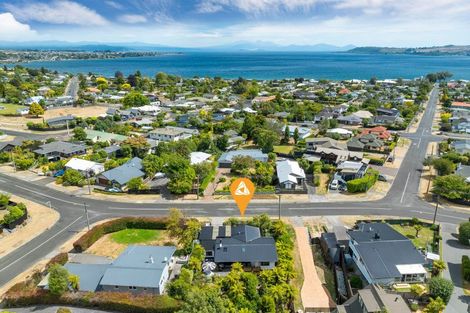 Photo of property in 22 Gillies Avenue, Taupo, 3330