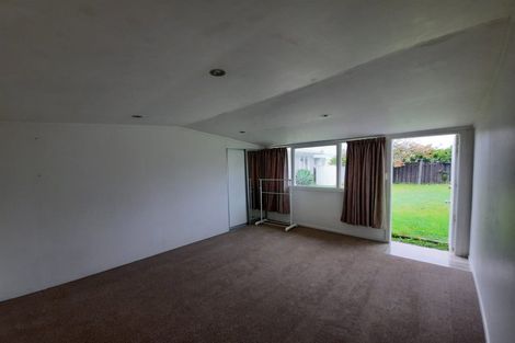 Photo of property in 107 Ennis Avenue, Pakuranga Heights, Auckland, 2010