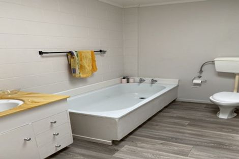 Photo of property in 64- 66 Gradara Avenue, Otorohanga, 3900