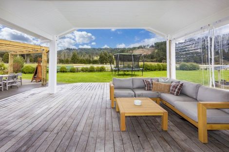Photo of property in 420 Katherine Mansfield Drive, Blue Mountains, Upper Hutt, 5371