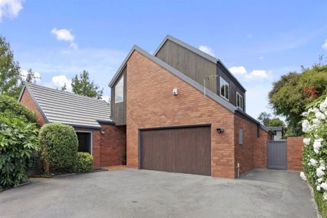 Photo of property in 70c Clyde Road, Ilam, Christchurch, 8041