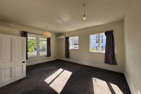 Photo of property in 134 Holly Road, St Albans, Christchurch, 8014
