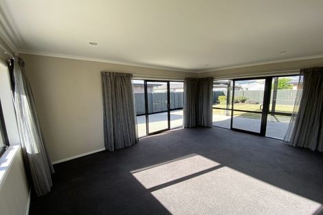 Photo of property in 44 Hagart-alexander Drive, Mosgiel, 9024