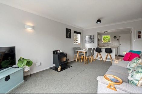 Photo of property in 3/49 Mandalay Terrace, Khandallah, Wellington, 6035