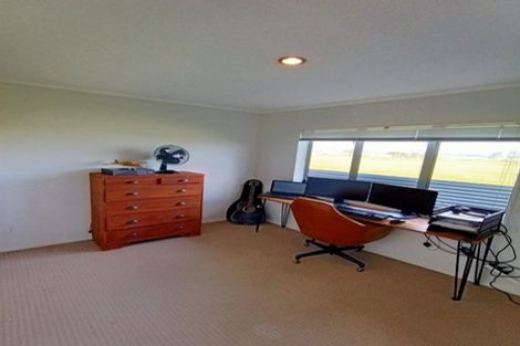 Photo of property in 42b Simpson Road, Papamoa Beach, Papamoa, 3118