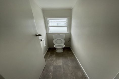 Photo of property in 10 Madison Place, Forrest Hill, Auckland, 0620