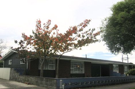 Photo of property in 2 Pencarrow Street, Highbury, Palmerston North, 4412