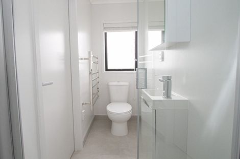 Photo of property in 12/14u Ruakiwi Road, Hamilton Lake, Hamilton, 3204