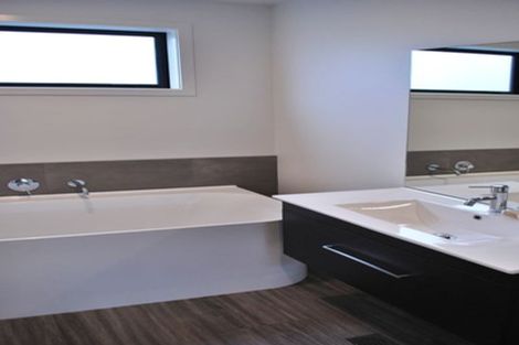 Photo of property in 11 Cumberland Road, Lower Shotover, Queenstown, 9304