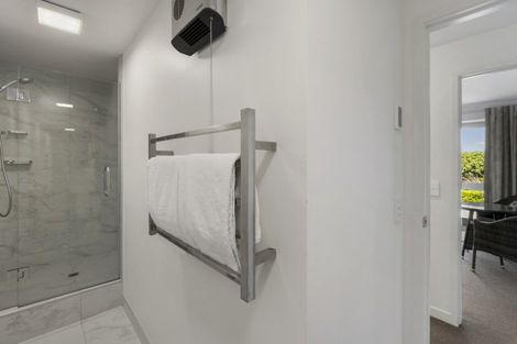 Photo of property in 54 Panorama Terrace, Queenstown, 9300