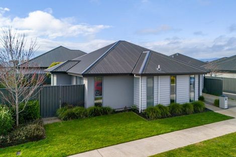 Photo of property in 27 Youngberry Drive, Richmond, 7020