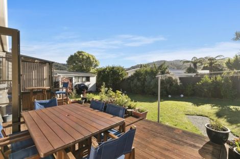 Photo of property in 57 Parkway, Wainuiomata, Lower Hutt, 5014