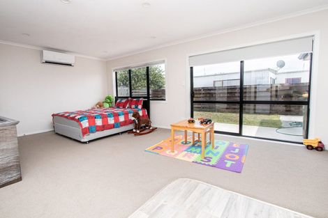 Photo of property in 9u2 Heath Street, Saint Andrews, Hamilton, 3200